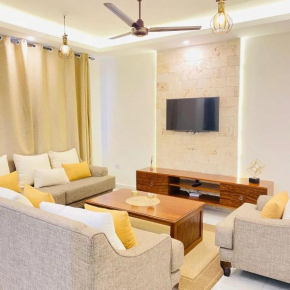 Clarina apartment